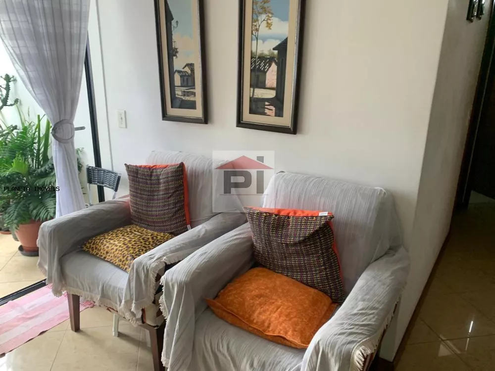 Apartamento à venda com 2 quartos, 65m² - Foto 3