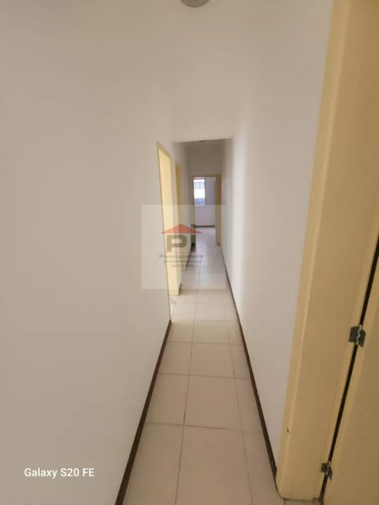 Apartamento à venda com 3 quartos, 115m² - Foto 3