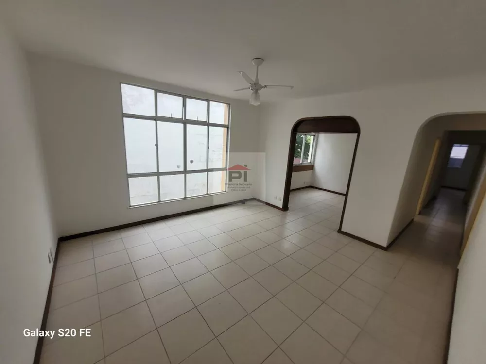 Apartamento à venda com 3 quartos, 115m² - Foto 1