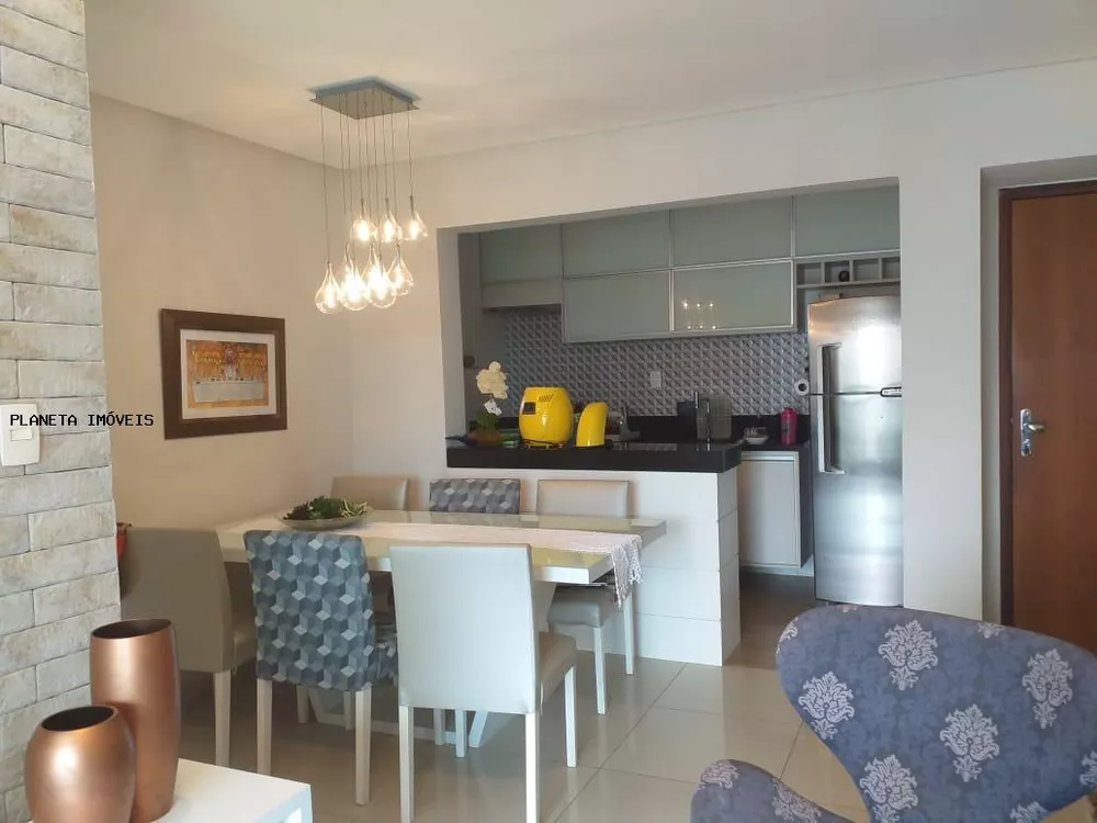 Apartamento à venda com 3 quartos, 80m² - Foto 1