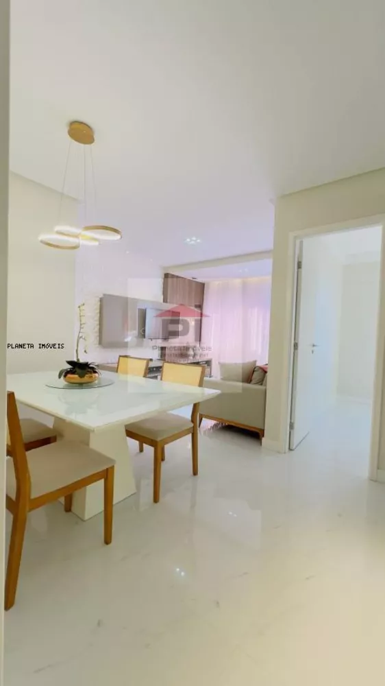 Apartamento à venda com 3 quartos, 72m² - Foto 2