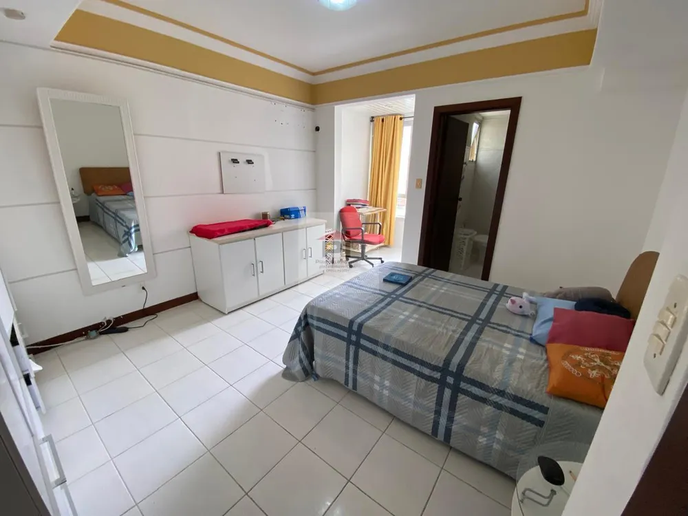 Apartamento, 4 quartos, 240 m² - Foto 1