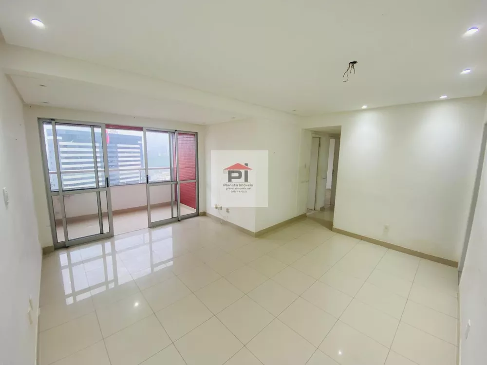 Apartamento à venda com 3 quartos, 80m² - Foto 1