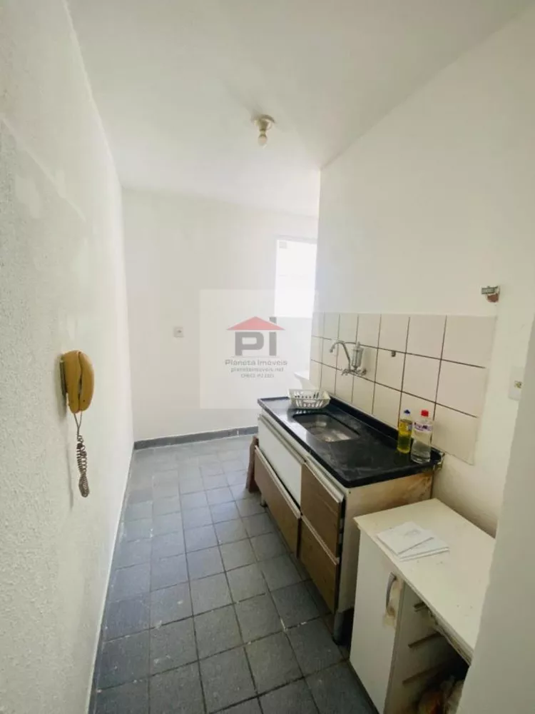 Apartamento à venda com 2 quartos, 48m² - Foto 9