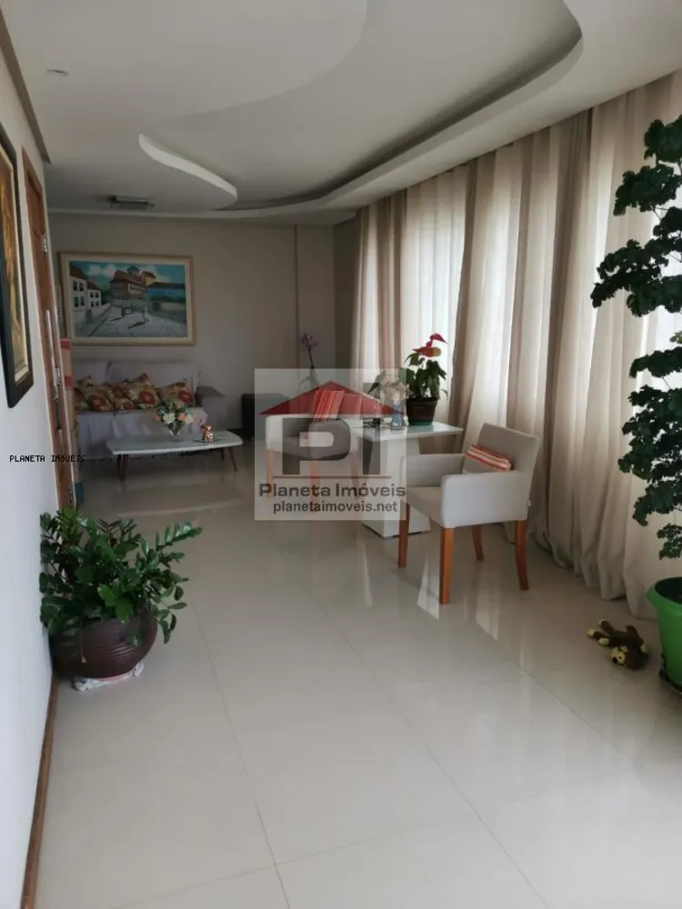 Apartamento, 3 quartos, 130 m² - Foto 1