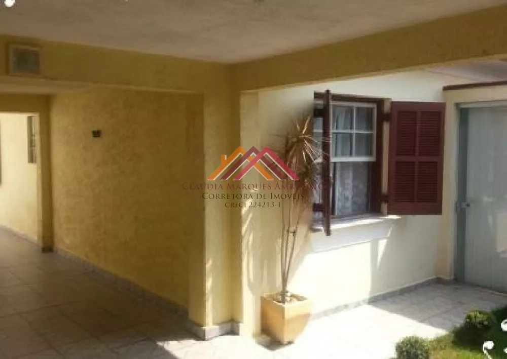 Casa, 4 quartos, 270 m² - Foto 1