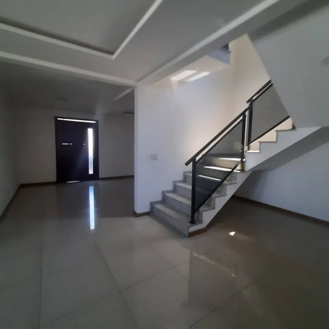 Casa de Condomínio para alugar com 3 quartos, 999m² - Foto 10