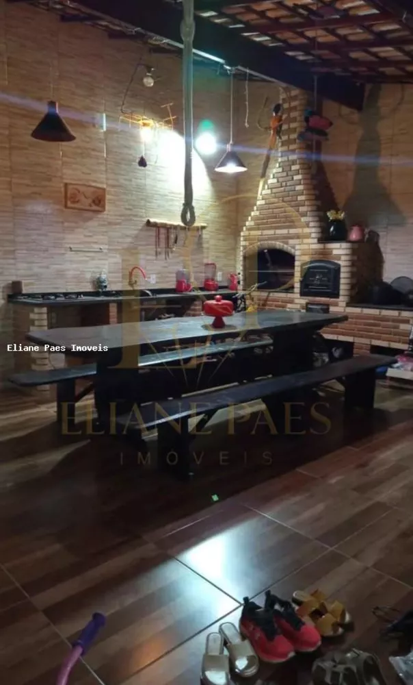 Casa, 2 quartos, 200 m² - Foto 1