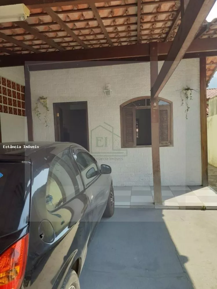 Casa, 2 quartos, 200 m² - Foto 1