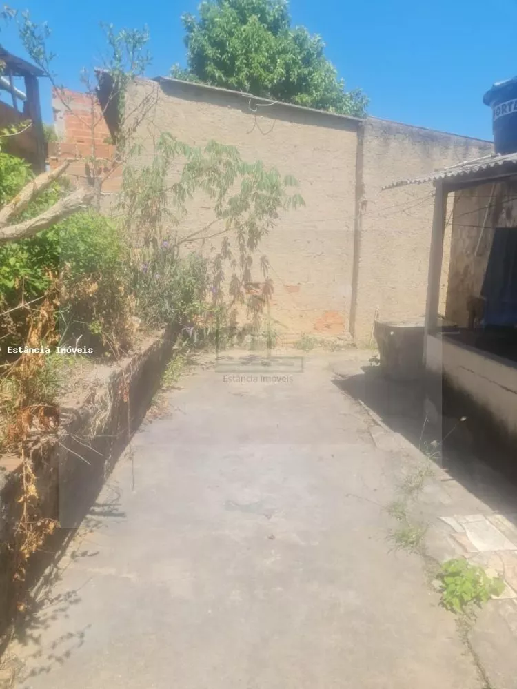 Casa, 3 quartos, 250 m² - Foto 2