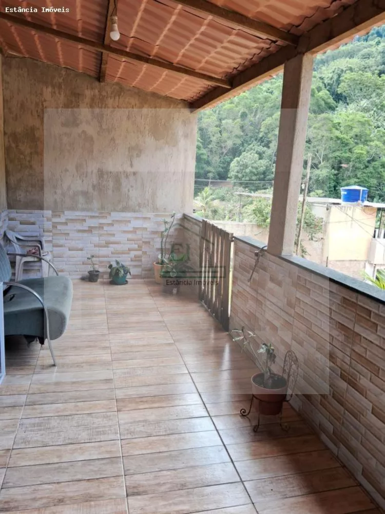 Casa, 2 quartos, 200 m² - Foto 1