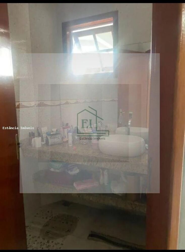 Casa à venda com 3 quartos, 130m² - Foto 1