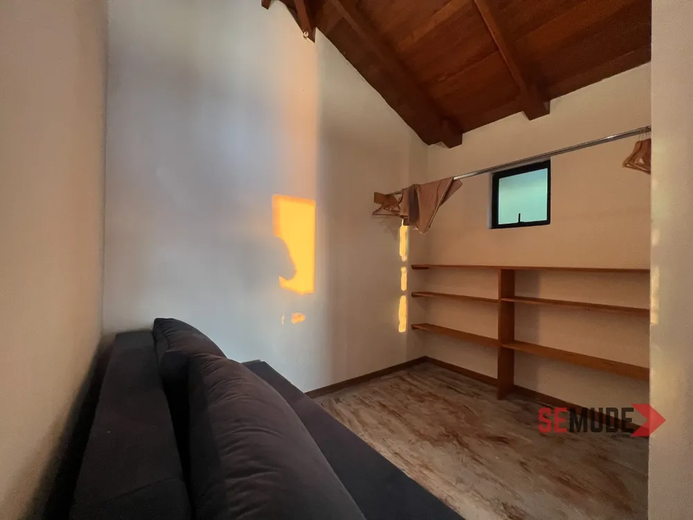 Casa, 5 quartos, 300 m² - Foto 9