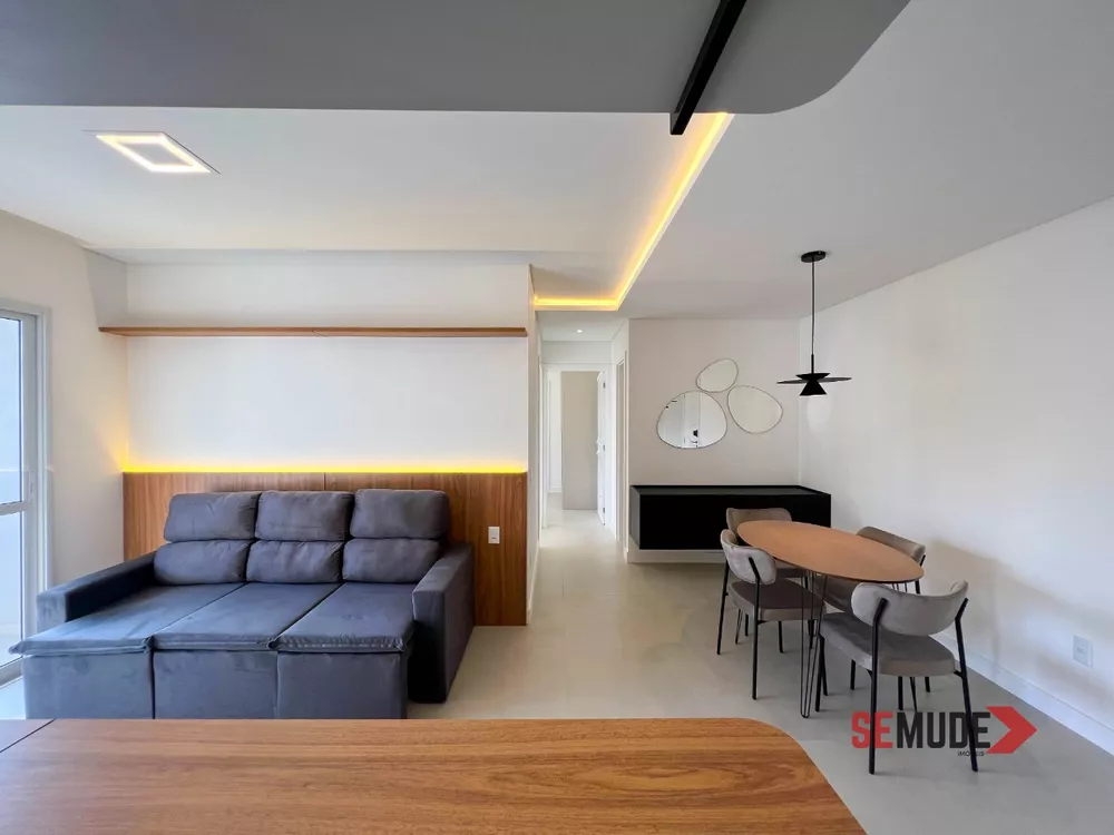 Apartamento à venda com 2 quartos, 73m² - Foto 3