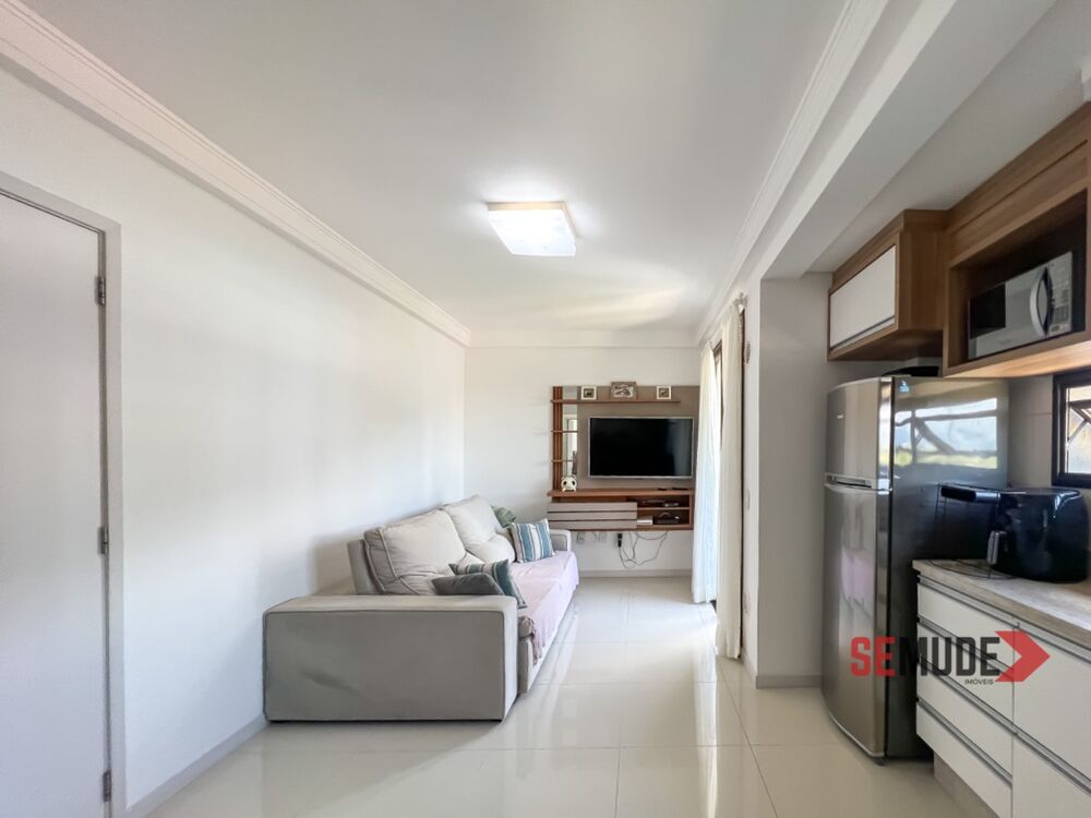 Apartamento à venda com 1 quarto, 42m² - Foto 2