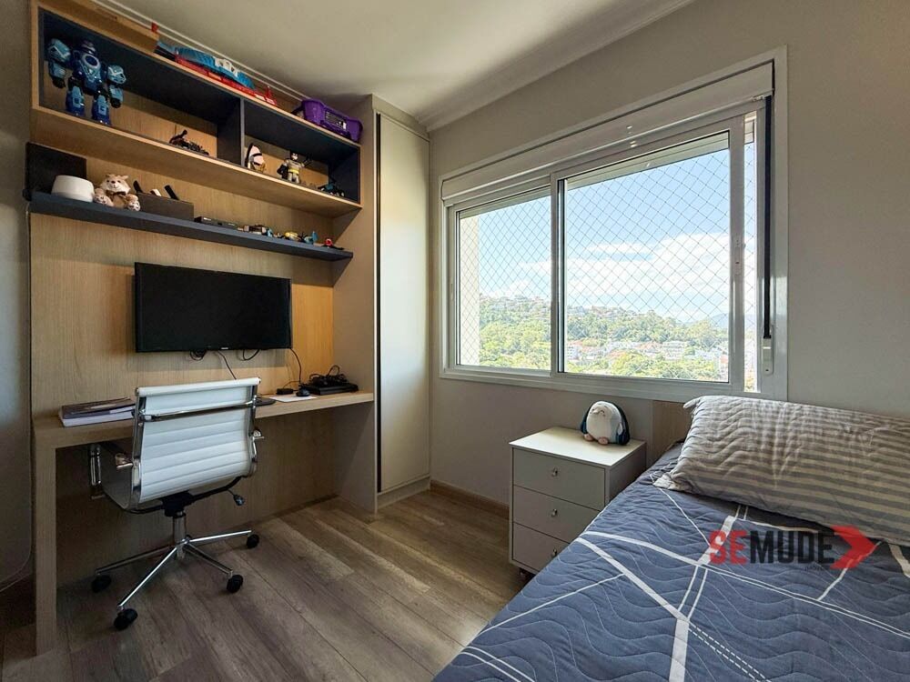 Apartamento à venda com 3 quartos, 243m² - Foto 5