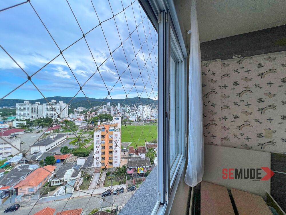 Cobertura à venda com 3 quartos, 250m² - Foto 4