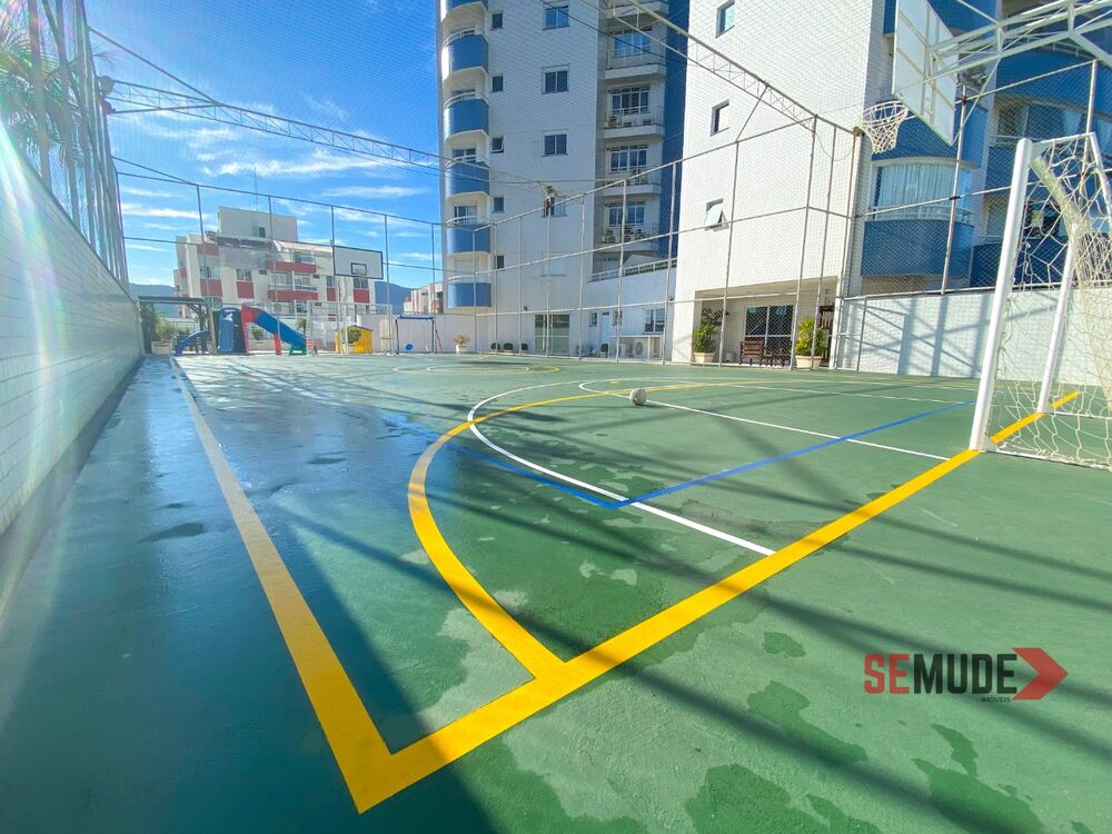 Cobertura à venda com 3 quartos, 250m² - Foto 8