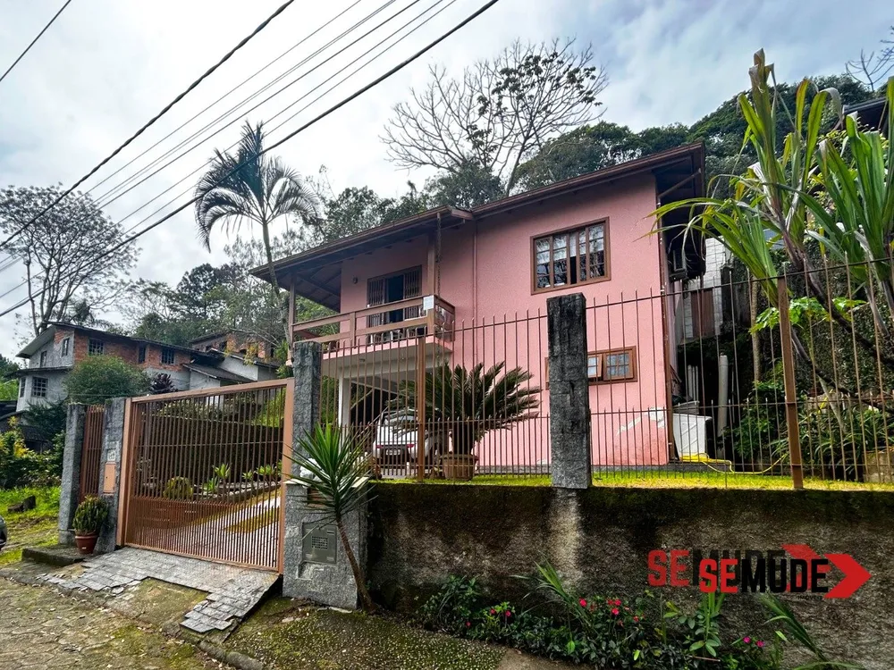 Casa, 4 quartos, 120 m² - Foto 1