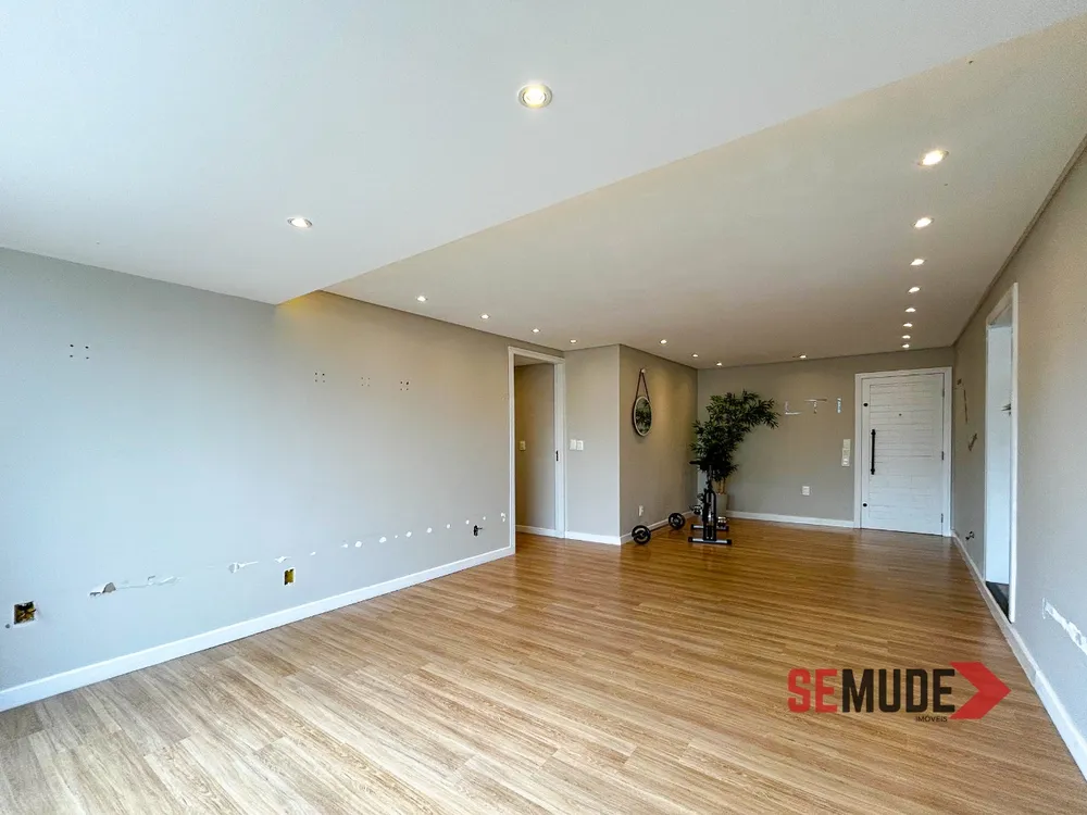 Cobertura, 3 quartos, 217 m² - Foto 5