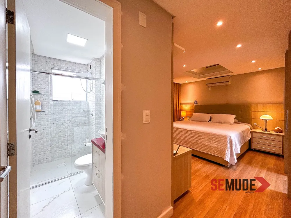 Cobertura, 3 quartos, 217 m² - Foto 8