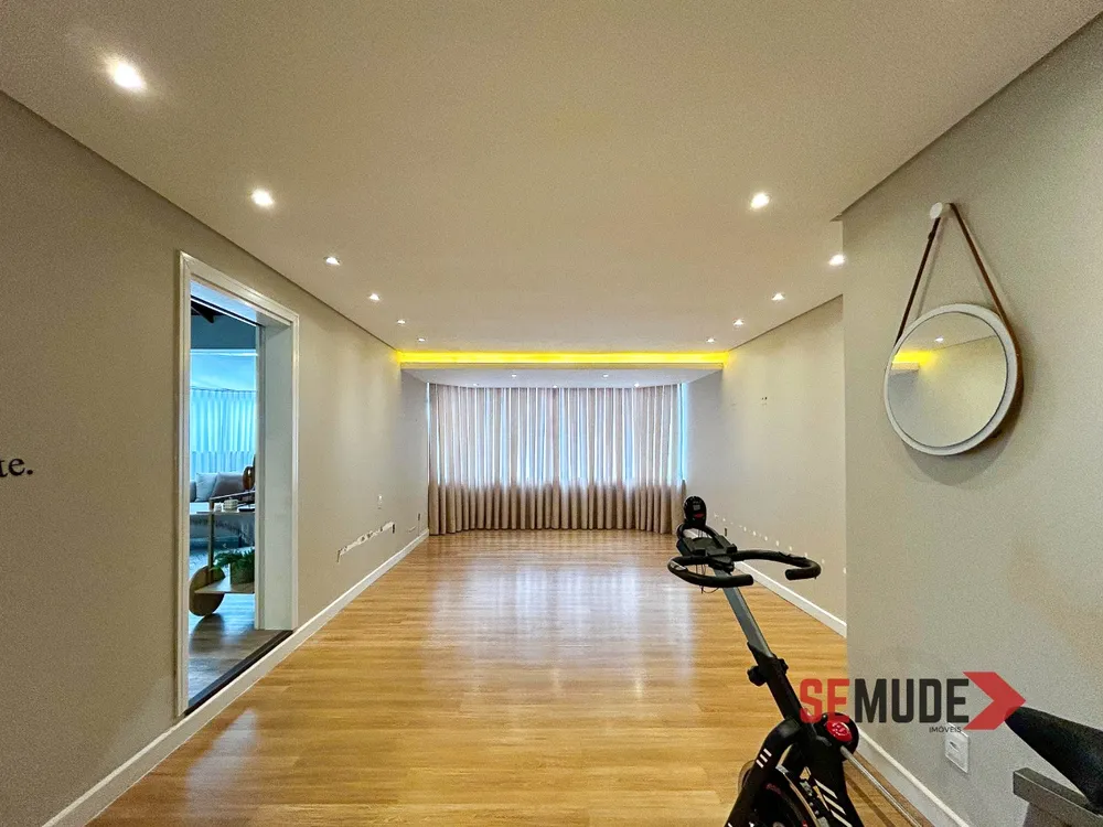 Cobertura, 3 quartos, 217 m² - Foto 14
