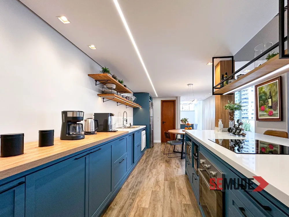 Cobertura, 3 quartos, 217 m² - Foto 1