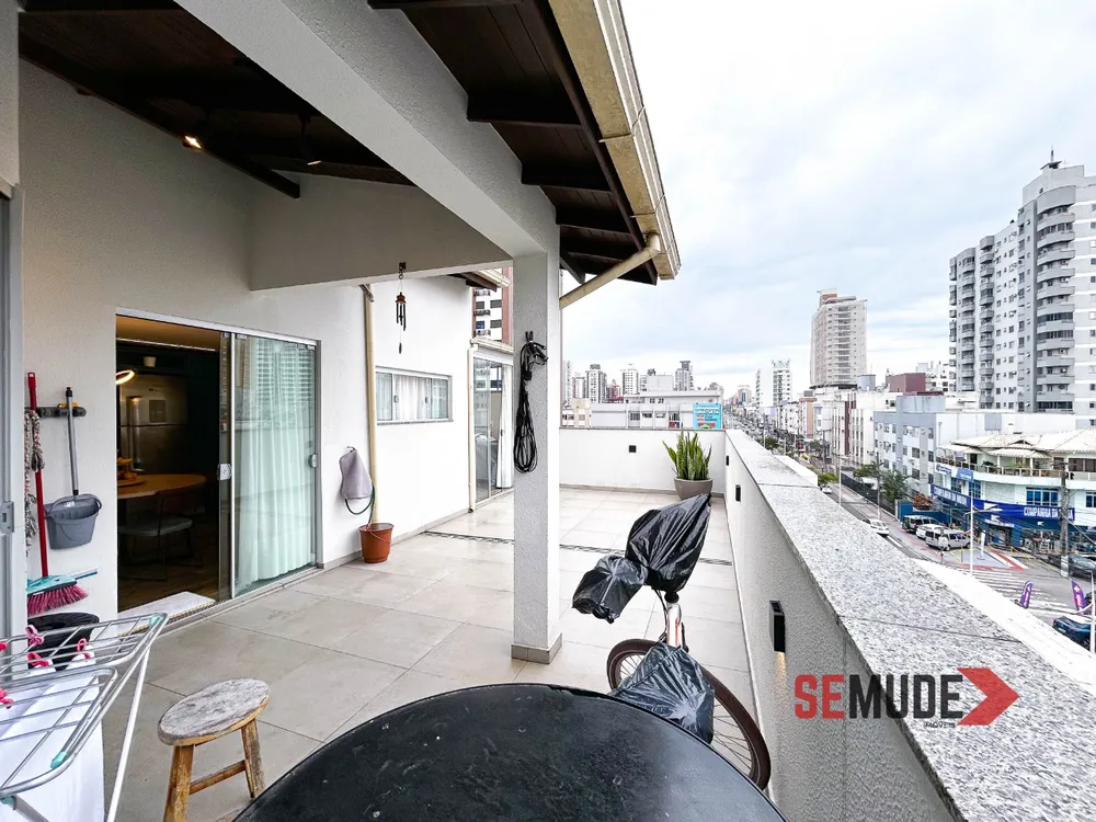 Cobertura, 3 quartos, 217 m² - Foto 17