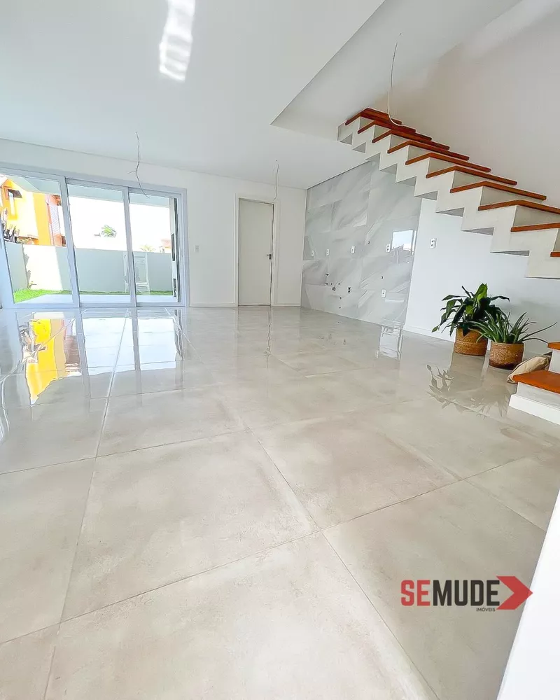 Casa à venda com 3 quartos, 145m² - Foto 4