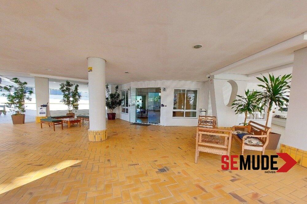Apartamento à venda com 3 quartos, 107m² - Foto 8