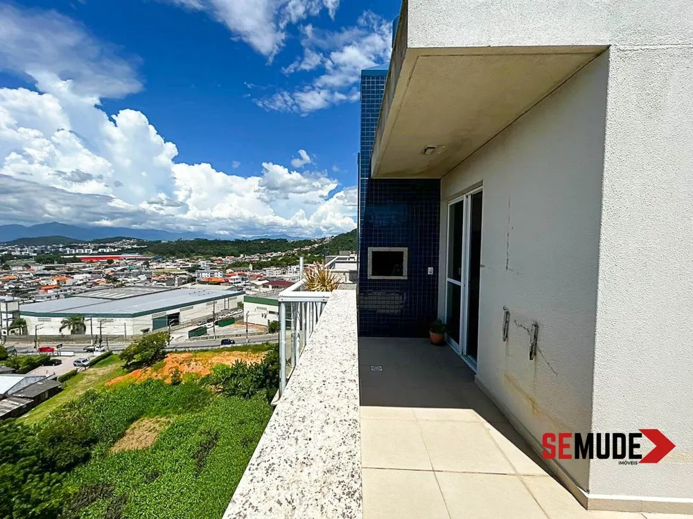 Cobertura, 3 quartos, 187 m² - Foto 2