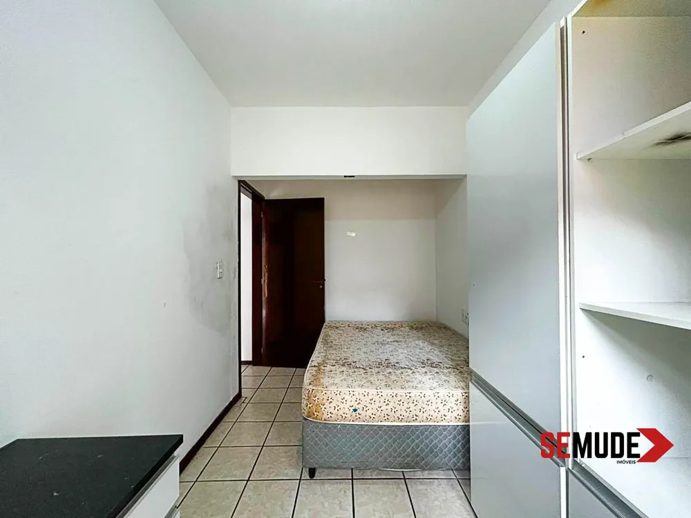 Casa, 7 quartos, 250 m² - Foto 9