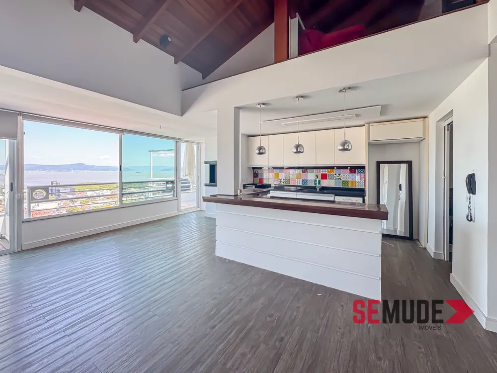 Cobertura, 3 quartos, 153 m² - Foto 1