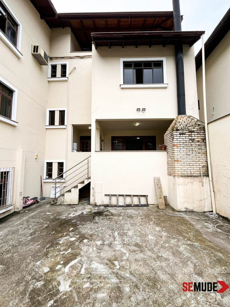 Casa à venda com 4 quartos, 396m² - Foto 8