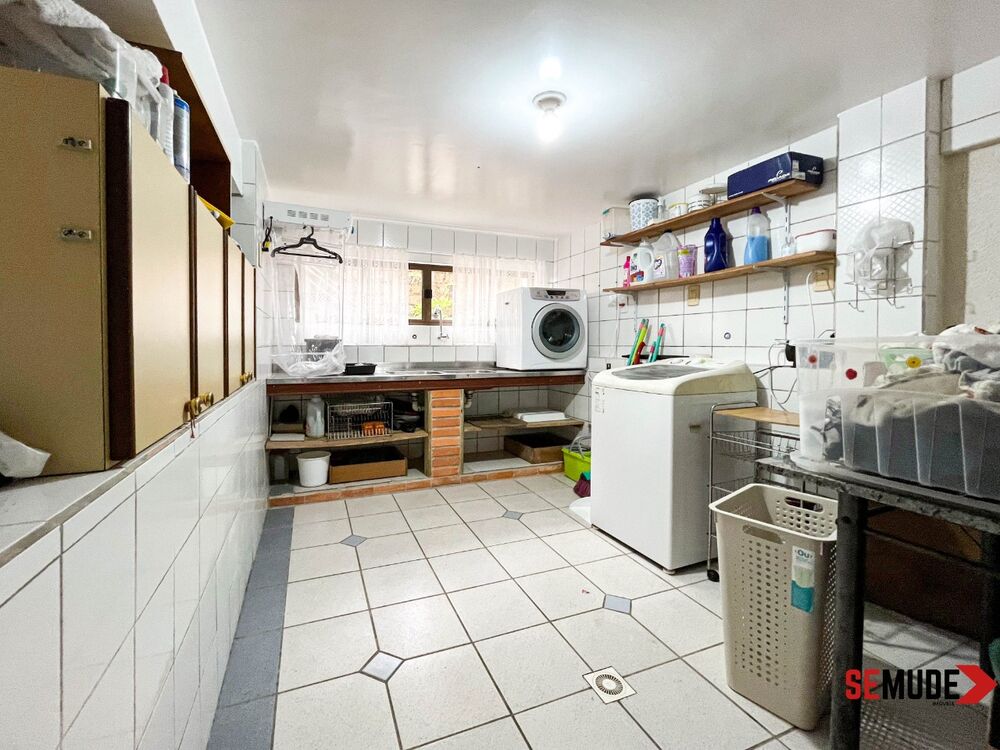 Casa à venda com 4 quartos, 396m² - Foto 7