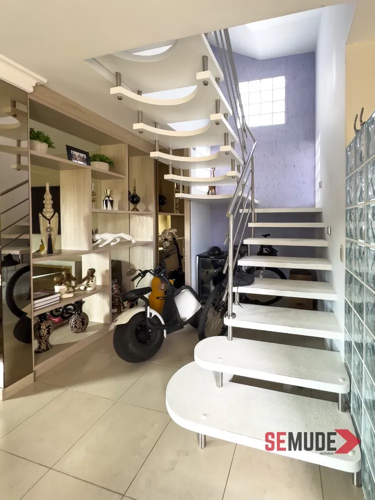 Casa, 3 quartos, 300 m² - Foto 8