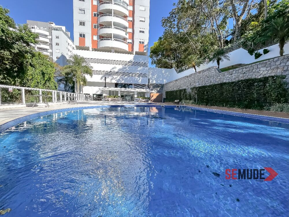 Apartamento à venda com 2 quartos, 74m² - Foto 2