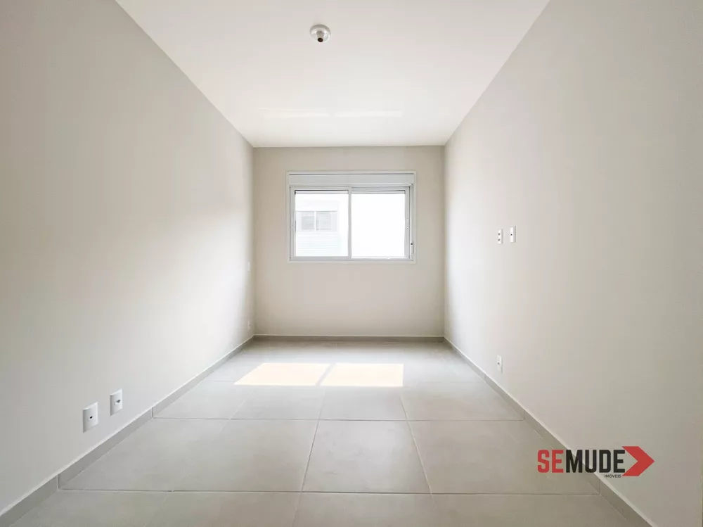 Apartamento à venda com 2 quartos, 57m² - Foto 2