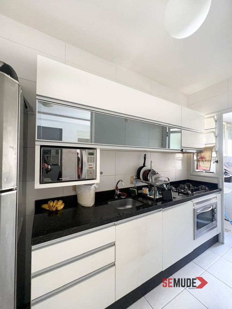 Apartamento à venda com 2 quartos, 62m² - Foto 8