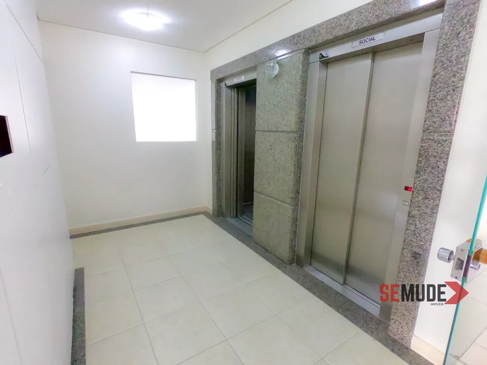 Apartamento à venda com 2 quartos, 71m² - Foto 4