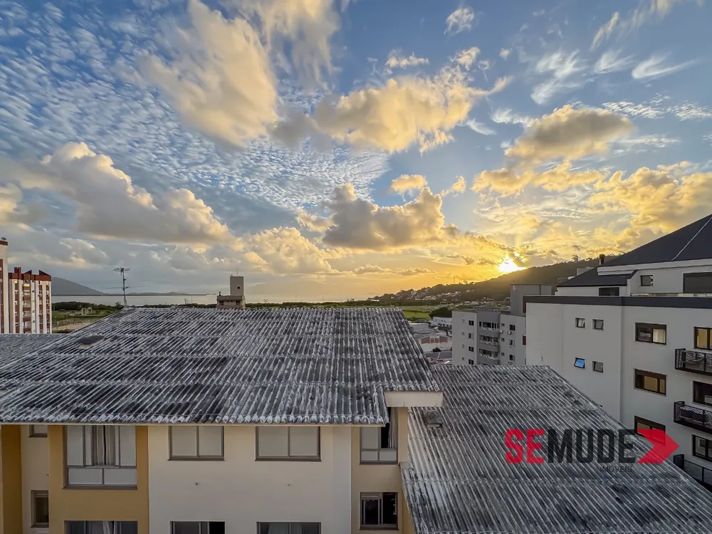 Apartamento, 3 quartos, 77 m² - Foto 1