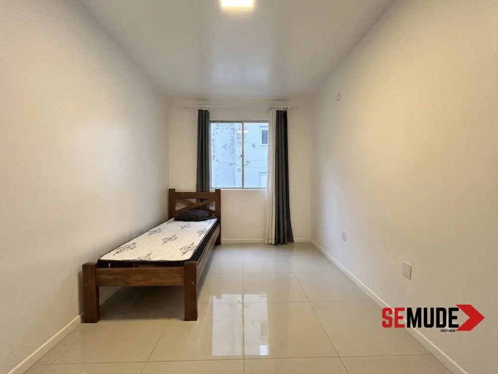 Apartamento, 2 quartos, 72 m² - Foto 2