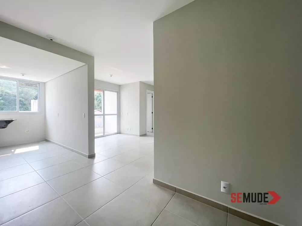 Apartamento à venda com 2 quartos, 59m² - Foto 1