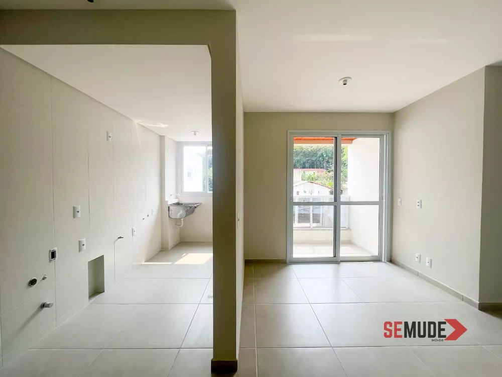 Apartamento à venda com 2 quartos, 59m² - Foto 4