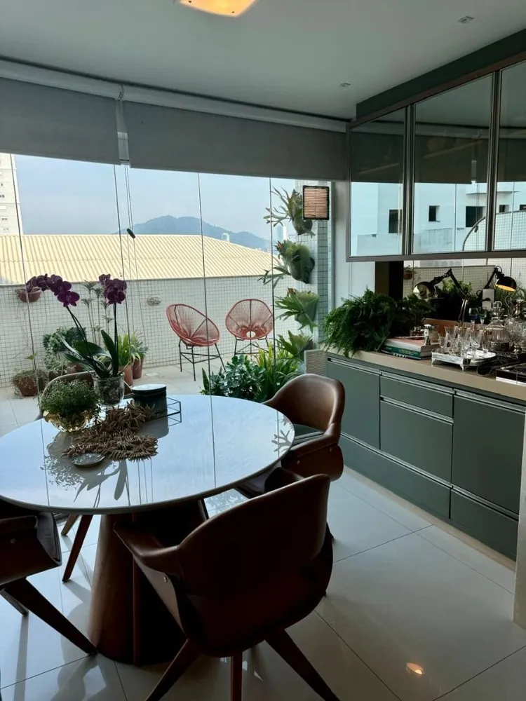 Apartamento, 3 quartos, 163 m² - Foto 1