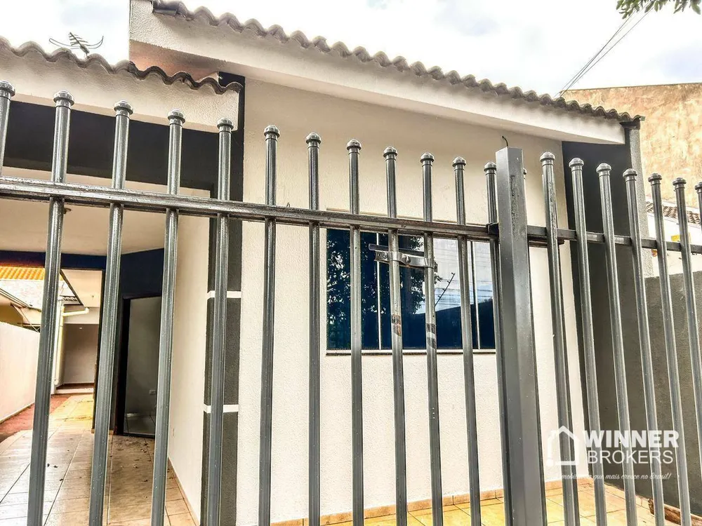 Casa, 3 quartos, 99 m² - Foto 2