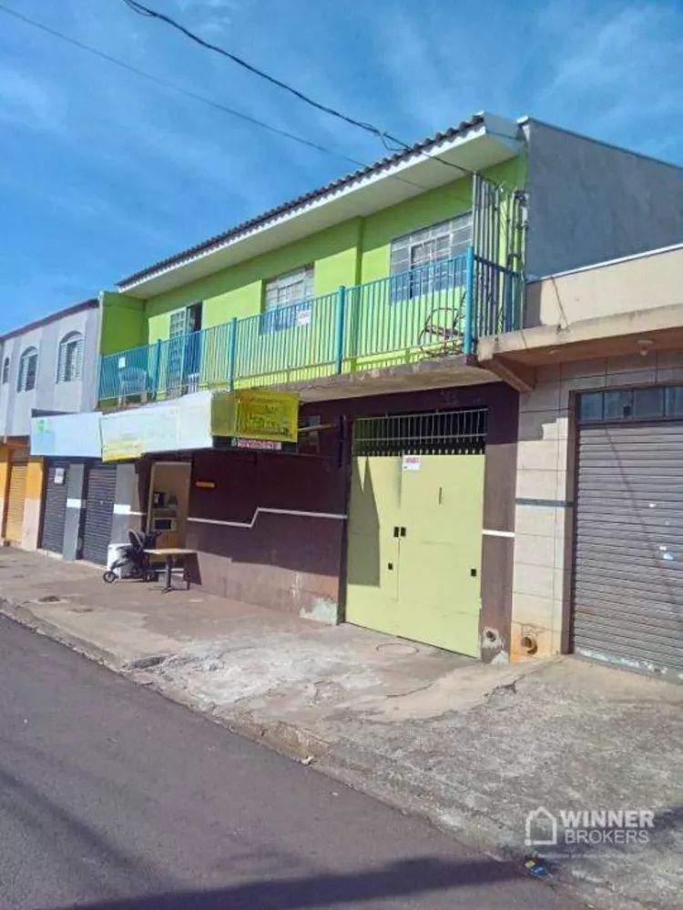 Sobrado à venda com 3 quartos, 100m² - Foto 1