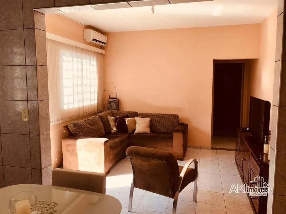 Casa, 5 quartos, 200 m² - Foto 6