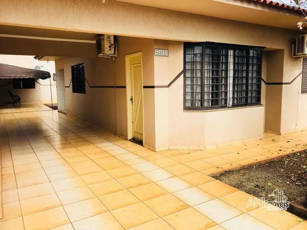 Casa, 5 quartos, 200 m² - Foto 4