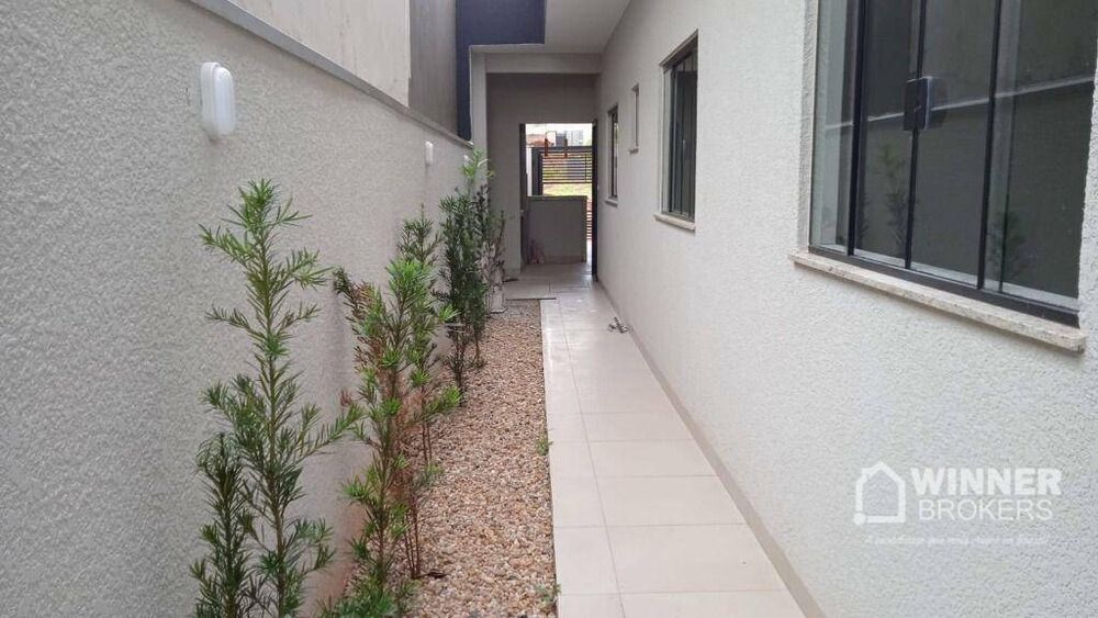 Casa à venda com 3 quartos, 105m² - Foto 8